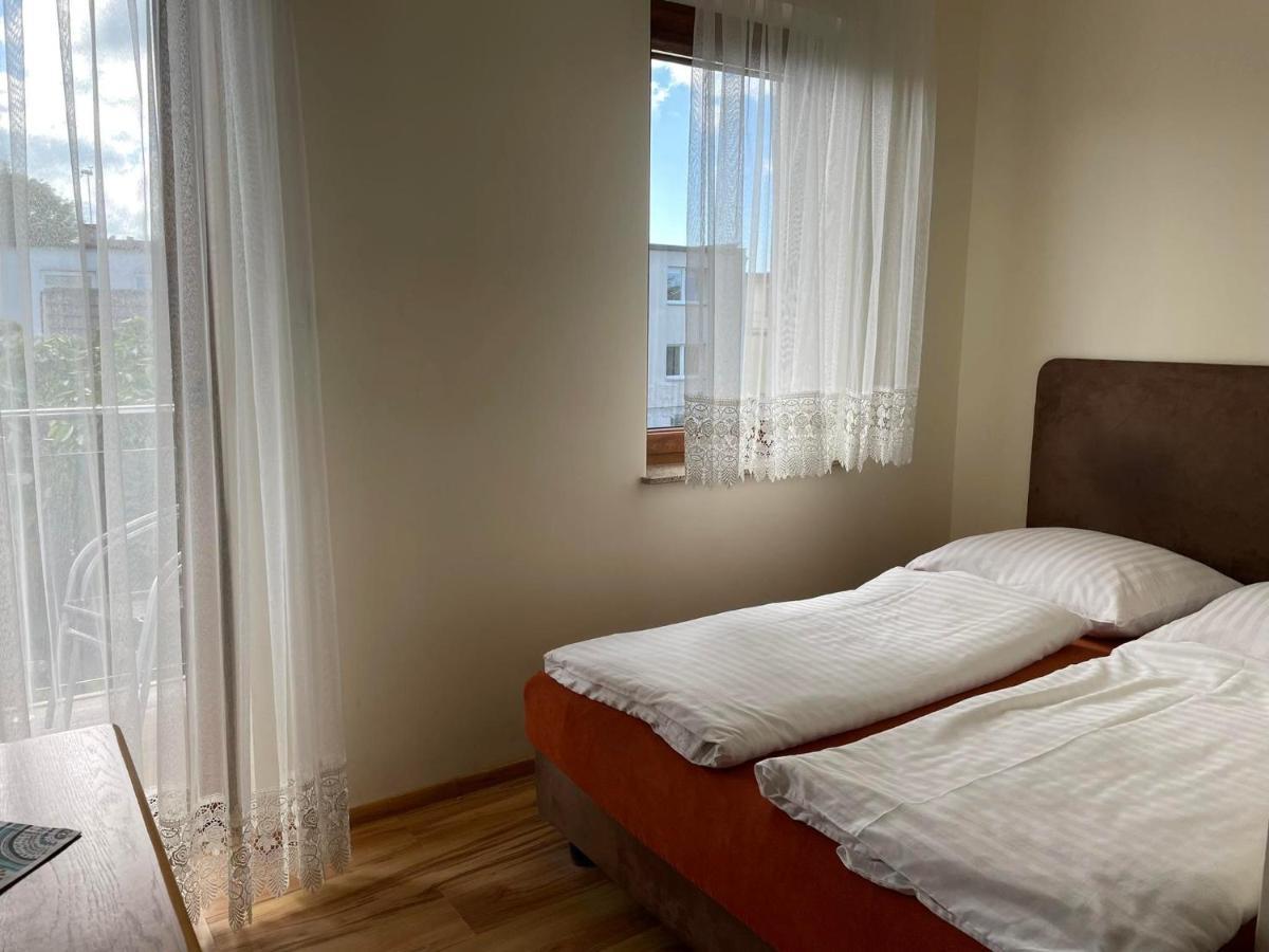 Willa Jaskolka Władysławowo Buitenkant foto